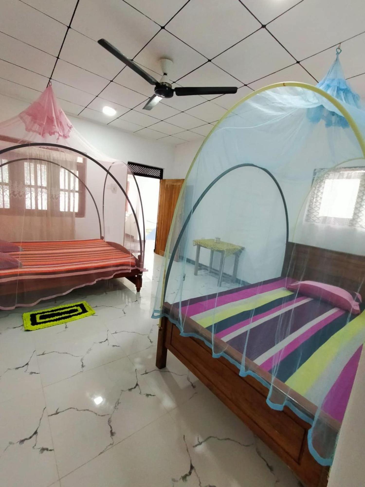 Chandi Gaya Beach Guesthouse Tangalle Chambre photo